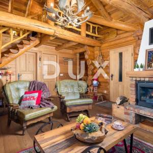 Gorski kotar, Kupjak, drvena samostojeća vila, 220 m2, bazen i wellness