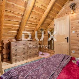 Gorski kotar, Kupjak, drvena samostojeća vila, 220 m2, bazen i wellness