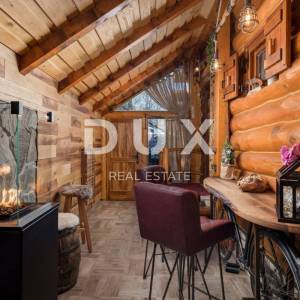 Gorski kotar, Kupjak, drvena samostojeća vila, 220 m2, bazen i wellness