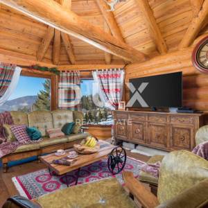 Gorski kotar, Kupjak, drvena samostojeća vila, 220 m2, bazen i wellness