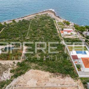 Građevinska parcela uz more i otvorenim pogledom na more, 574 m2, Nečujam, Šolta