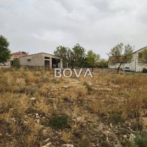 Građevinsko zemljište 1393 m2 – Poličnik *Mirno okruženje* (ID-2608/E)