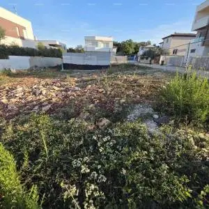 GRAĐEVINSKO ZEMLJIŠTE  438 m² S GRAĐEVINSKOM DOZVOLOM – LIŽNJAN