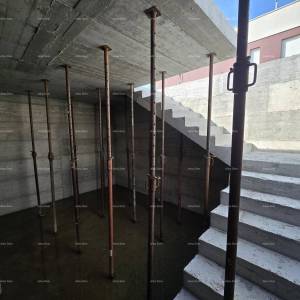 GRAĐEVINSKO ZEMLJIŠTE  438 m² S GRAĐEVINSKOM DOZVOLOM – LIŽNJAN