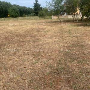 GRAĐEVINSKO ZEMLJIŠTE BLIZU BRTONIGLE – 2.470 m²