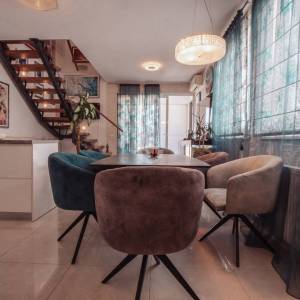 Hrvatska, Zadar – Maisonette stan u Zadru-Diklo s pogledom na more, krovnom terasom, garažom i potencijalom turističkog najma...