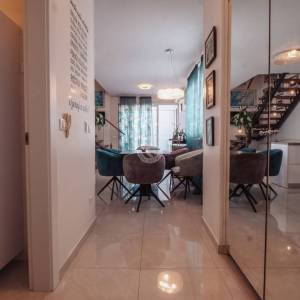 Hrvatska, Zadar – Maisonette stan u Zadru-Diklo s pogledom na more, krovnom terasom, garažom i potencijalom turističkog najma...