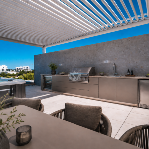 Hrvtaska, Split, Primošten - Luksuzni penthouse stan s krovnom terasom od 61 m², jacuzzijem i pogledom na more