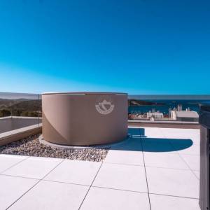 Hrvtaska, Split, Primošten - Luksuzni penthouse stan s krovnom terasom od 61 m², jacuzzijem i pogledom na more