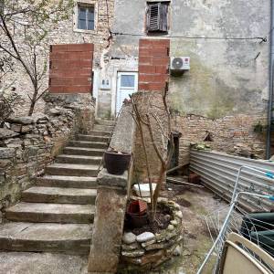 ISTARSKA KUĆA U ŠIŠANU