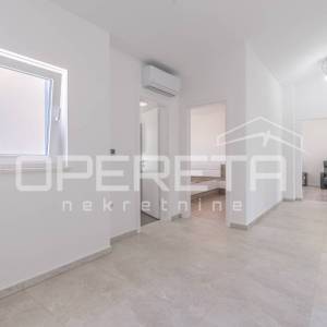 Istra, Fažana- Dvosoban stan u novogradnji u blizini centra i plaže