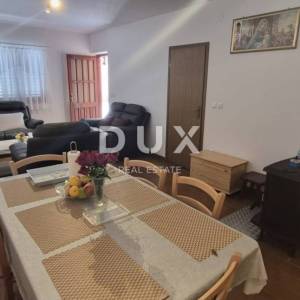 Istra, Loborika, obiteljska kuća, 240 m2, pomoćni objekt