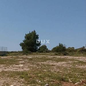 Istra, Medulin, građevinsko zemljište, 598 m2, nadomak mora