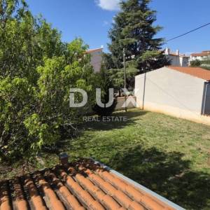 Istra, Medulin, obiteljska kuća, 184,45 m2, zaseban apartman