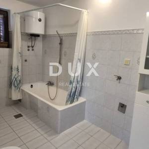 Istra, Medulin, obiteljska kuća, 184,45 m2, zaseban apartman