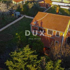 Istra, Medulin, obiteljska kuća, 184,45 m2, zaseban apartman