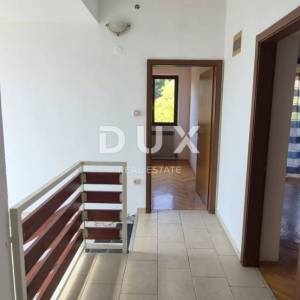 Istra, Medulin, obiteljska kuća, 184,45 m2, zaseban apartman