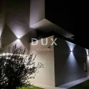 Istra, Medulin, vila, 420 m2, 150 metara od mora