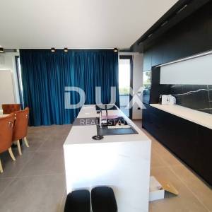 Istra, Medulin, vila, 420 m2, 150 metara od mora