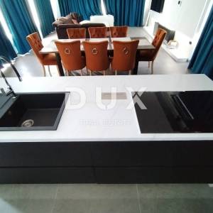 Istra, Medulin, vila, 420 m2, 150 metara od mora