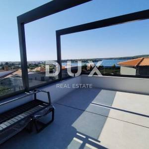 Istra, Medulin, vila, 420 m2, 150 metara od mora
