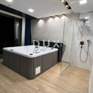 Istra, Medulin, vila, 420 m2, 150 metara od mora