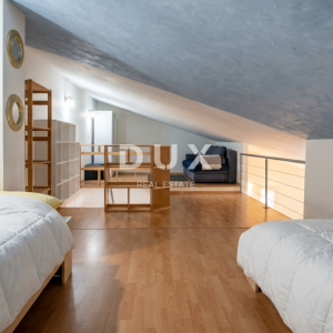Istra, Novigrad, stan, 78 m2, parking