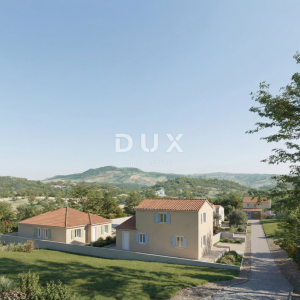 ISTRA, PIĆAN - Vila s bazenom u novogradnji