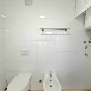 Istra, Poreč, 3-sobni stan, 66,01 m2, nadomak centra, plaža