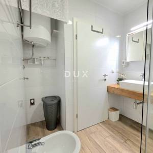 Istra, Poreč, 3-sobni stan, 66,01 m2, nadomak centra, plaža