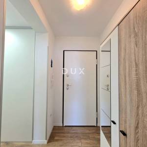 Istra, Poreč, 3-sobni stan, 66,01 m2, nadomak centra, plaža
