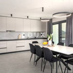 Istra, Rabac, kuća, 237 m², novogradnja, pogled na more