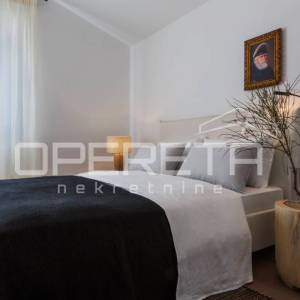 Istra, Rovinj okolica – kuća s privatnim bazenom i mediteranskim vrtom
