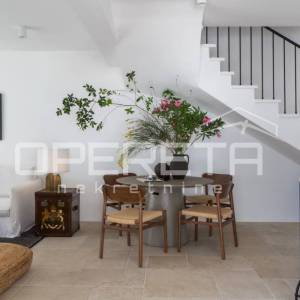 Istra, Rovinj okolica – kuća s privatnim bazenom i mediteranskim vrtom
