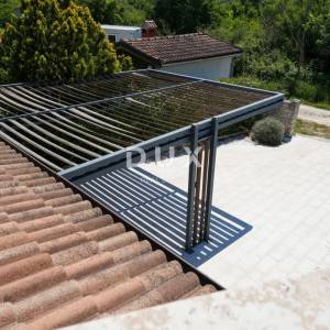 ISTRA, SVETI LOVREČ – Kamena kuća s bazenom u mirnom istarskom okruženju