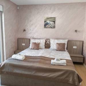 Istra, Svetvinčenat, kuća, 133 m2, bazen, okućnica 650 m2