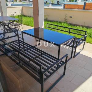 Istra, Svetvinčenat, kuća, 133 m2, bazen, okućnica 650 m2