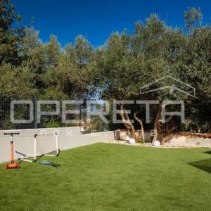 Istra, Tar – moderna vila s 4 spavaće sobe i bazenom
