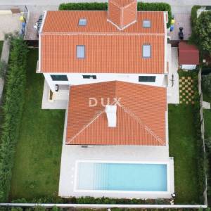 Istra, Umag, 373.00 m2, mediteranska vila, bazen