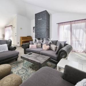 Istra, Umag, 373.00 m2, mediteranska vila, bazen