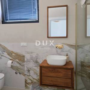 Istra, Umag, dvojna kuća, 157 m², bazen, novogradnja