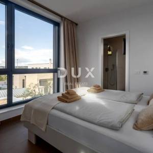 Istra, Umag, samostojeća kuća, 238 m², bazen, novogradnja