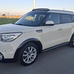 Kia Soul 1.6 CRDi EX | kamera | parking senzori | navigacija | koža