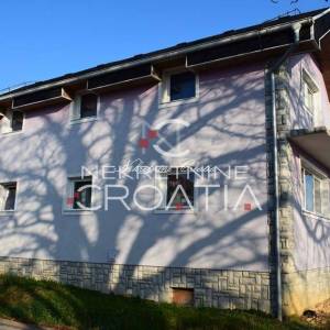 KLJUČ: 2 km od CENTRA N. MAROFA; MOGUĆA ZAMJENA ZA ZADAR