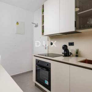 Krk, Draga Bašćanska, dvosobni stan 62 m2, vrt, jacuzzi, najam