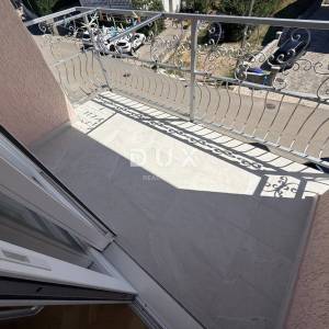 Krk, Malinska, apartman na 1. katu, 73 m², vlastiti parking