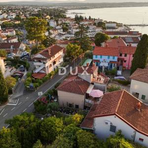 Krk, Malinska, samostojeća kuća, 133 m2, dva stana