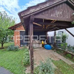 Kuća na Banfici - 160 m2 NKP, 258 dvorište
