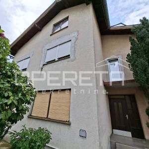 Kuća na Banfici - 160 m2 NKP, 258 dvorište