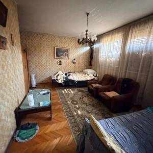Kuća Prodaja Sesvete 240 m2